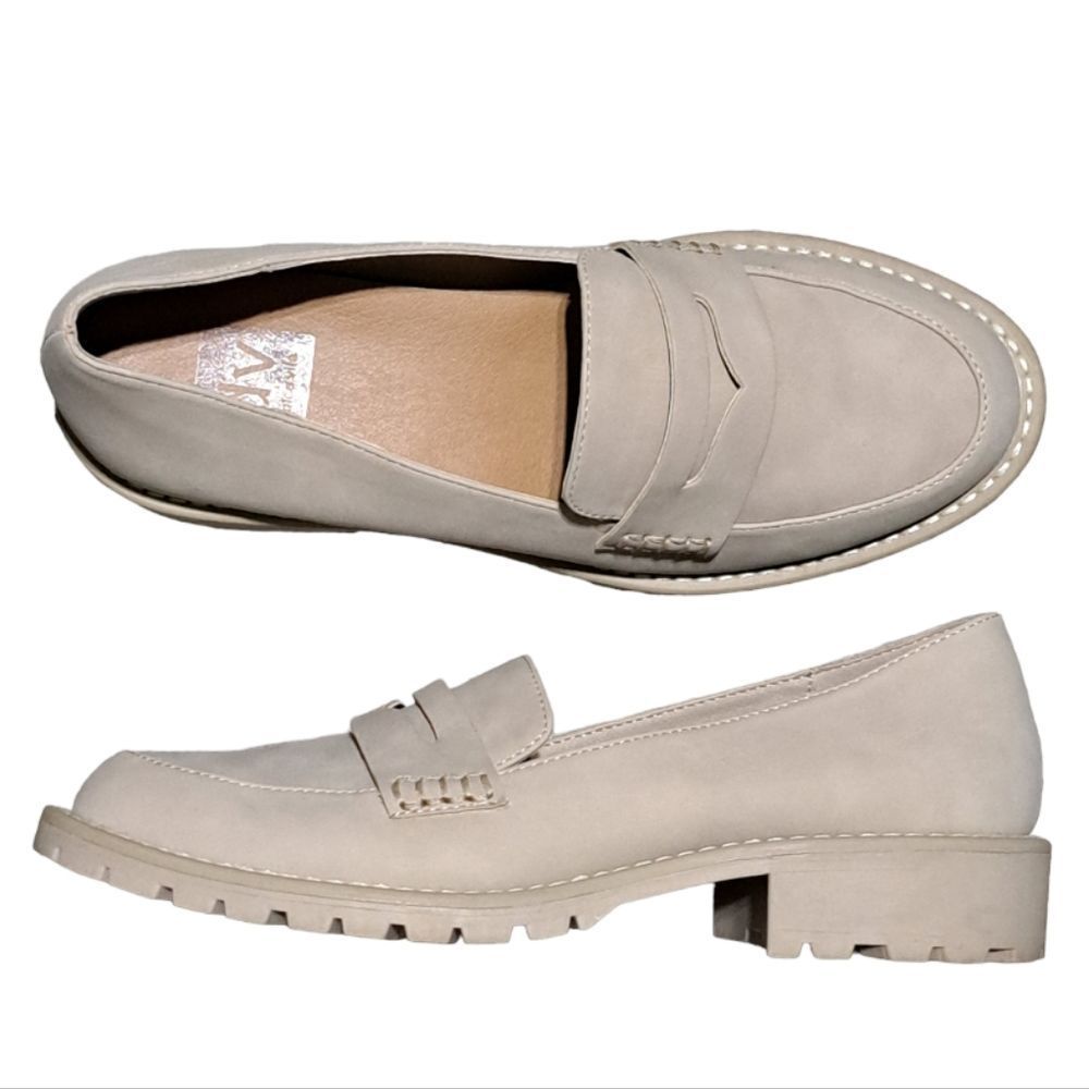 Dolce Vita Catalina Slip On Flats Penny Loafer Platform Size 8.5 Light Tan